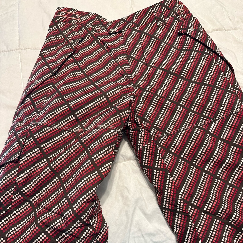 Section Snow pants. Polka dots. Pink, brown, cream. Used lightly. No tears
